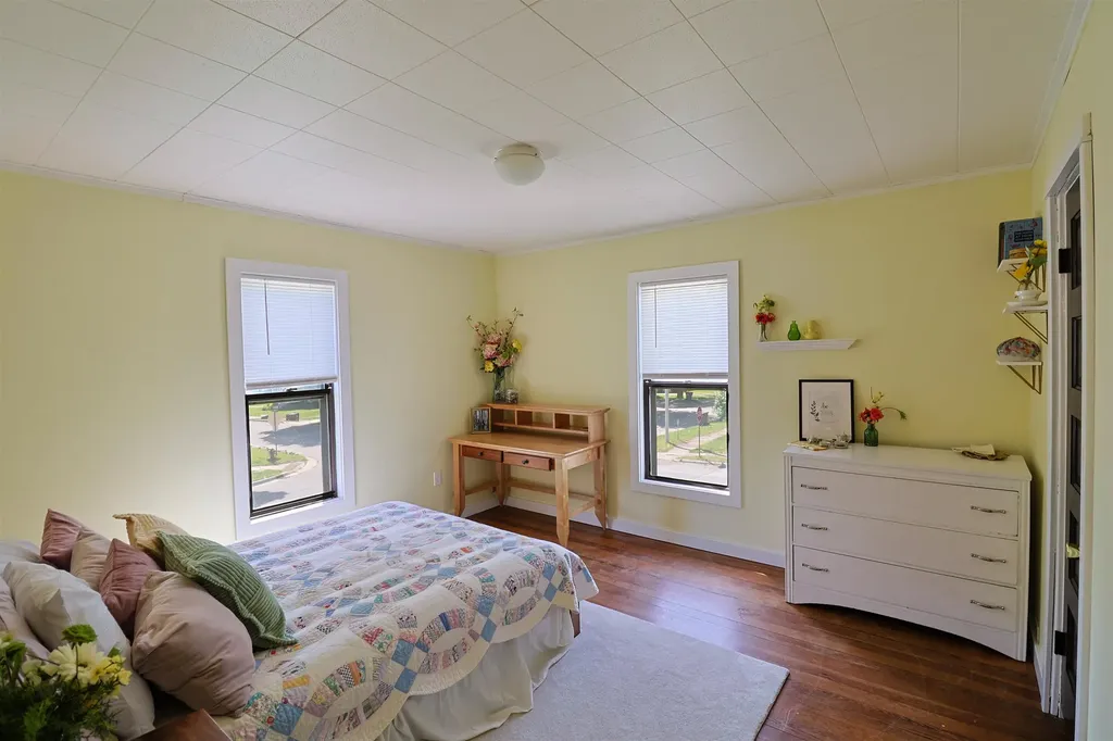 523 Liberty Alma City MI 48801