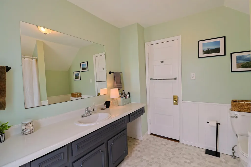 523 Liberty Alma City MI 48801