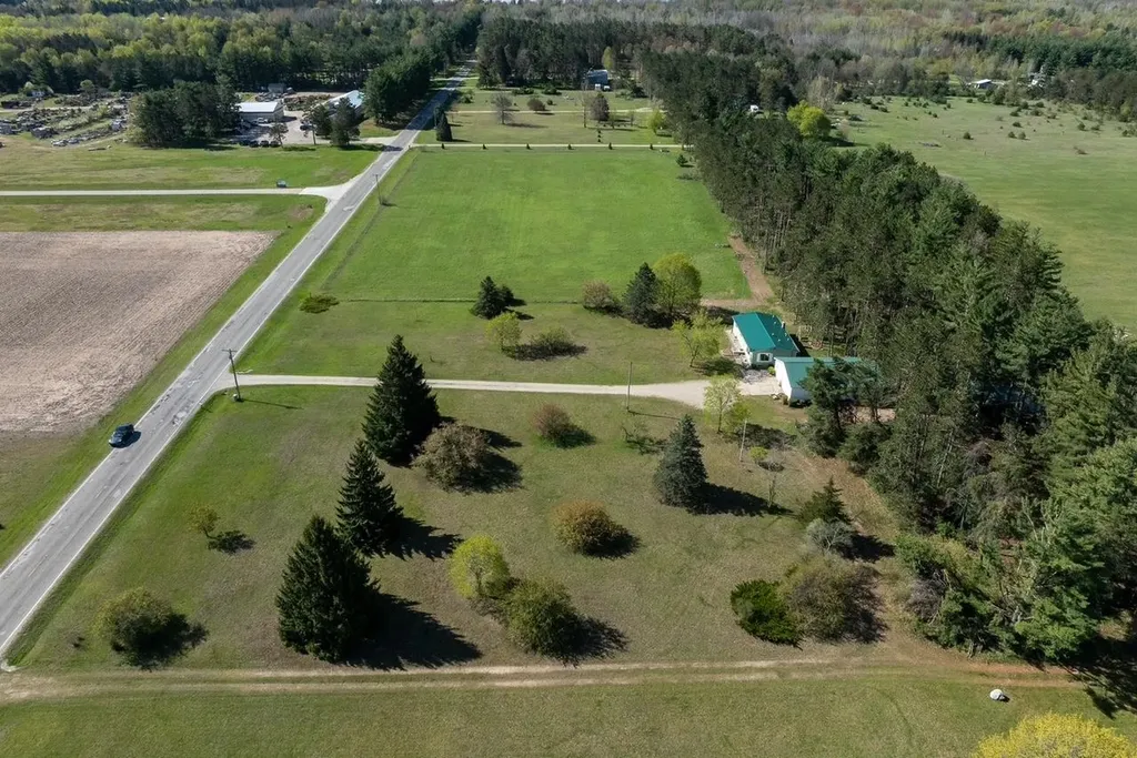 2659 N Johnson Road Nottawa Township MI 48893