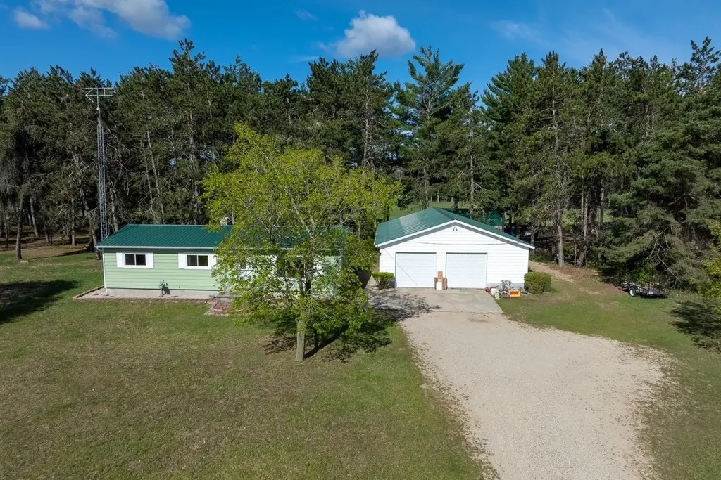 2659 N Johnson Road Nottawa Township MI 48893