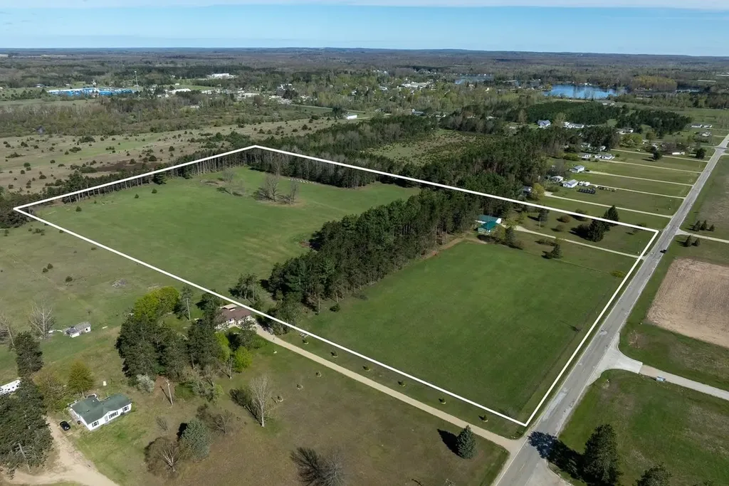 2659 N Johnson Road Nottawa Township MI 48893