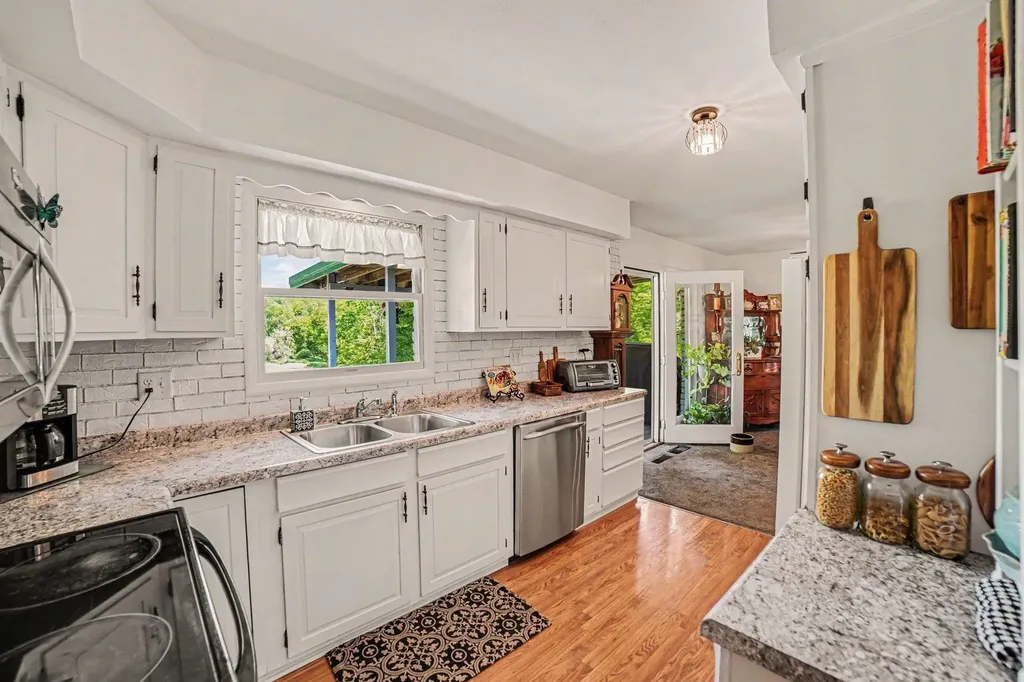 4389 Pine River Road Jasper Township MI 48880