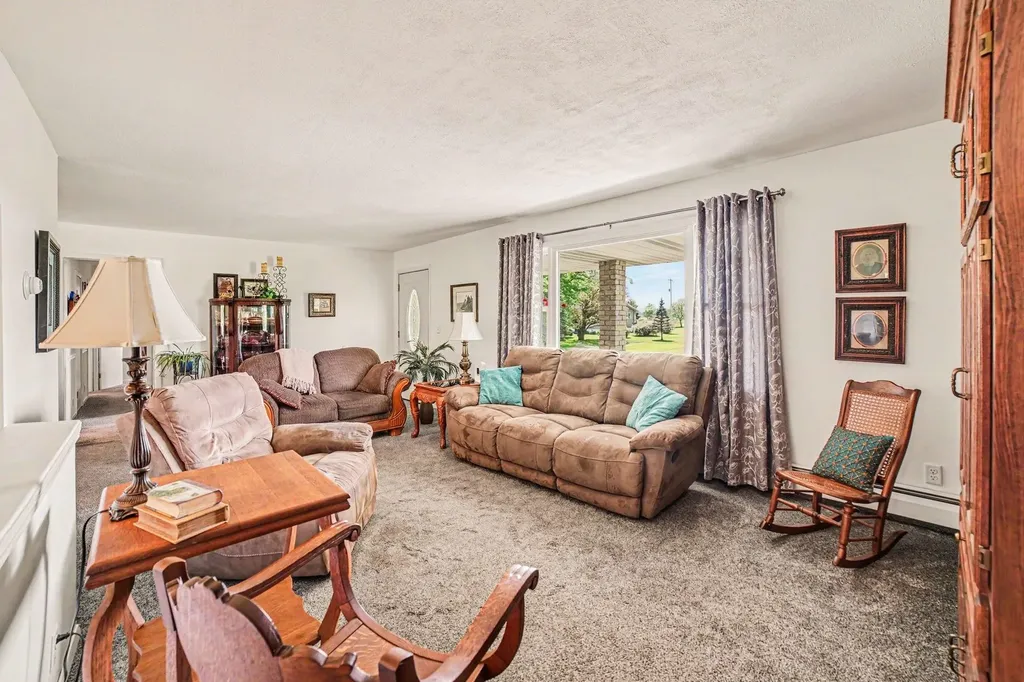 4389 Pine River Road Jasper Township MI 48880