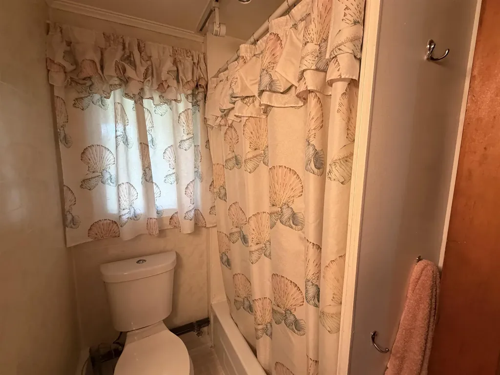382 S Scott Drive Surrey Township MI 48622