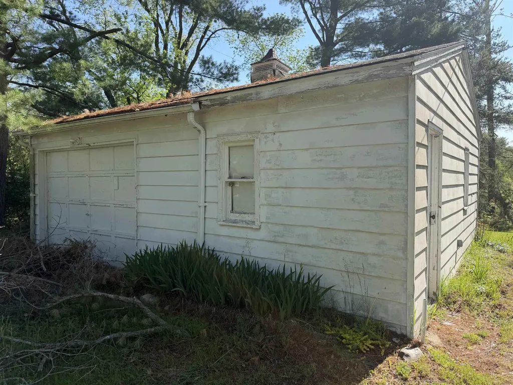 382 S Scott Drive Surrey Township MI 48622