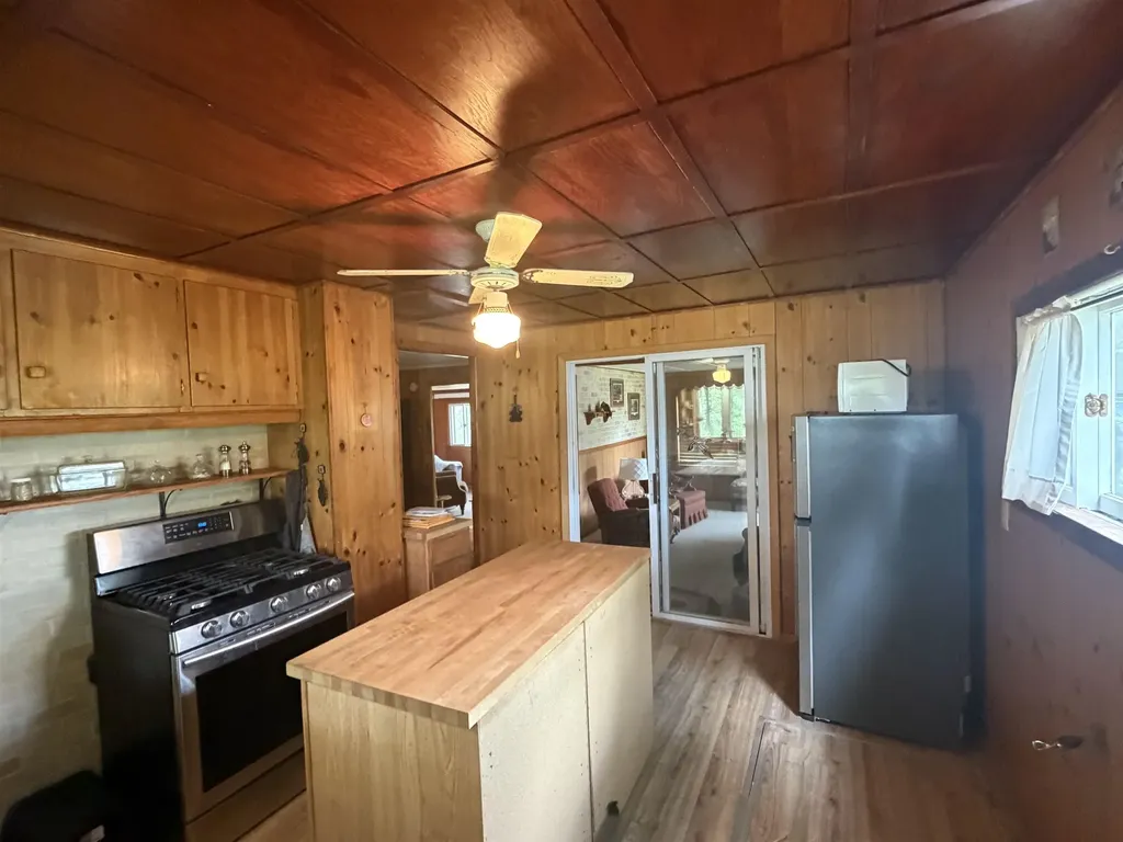 382 S Scott Drive Surrey Township MI 48622