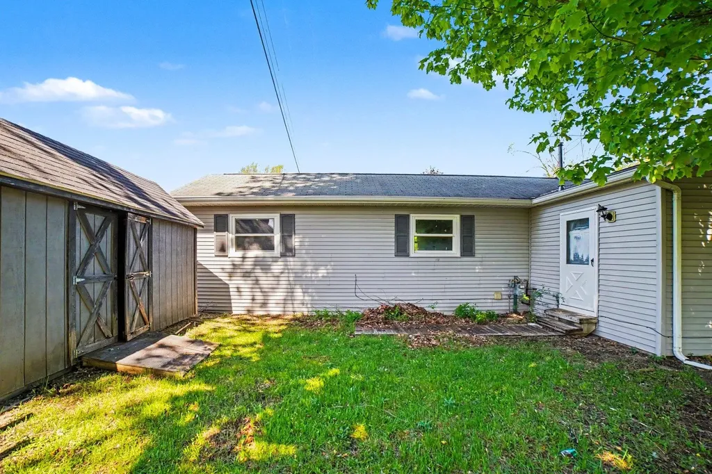 2457 E Ludington Drive Grant Township MI 48617