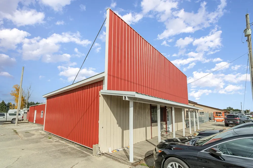 2324 W Monroe Road Pine River Township MI 48801