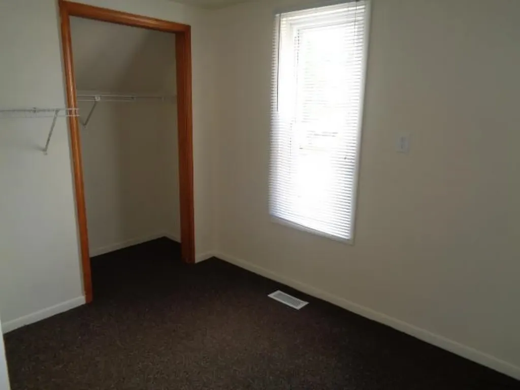 1020 S Lansing Mt. Pleasant City MI 48858