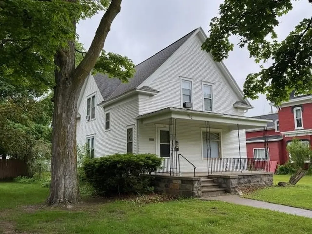 510 S Main Mt. Pleasant City MI 48858