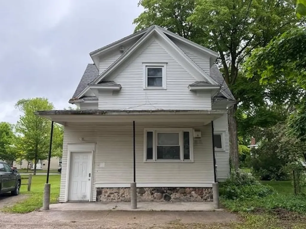 510 S Main Mt. Pleasant City MI 48858