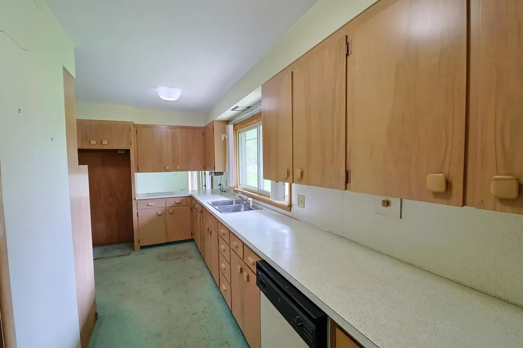8670 E Pickard Road Chippewa Township MI 48858