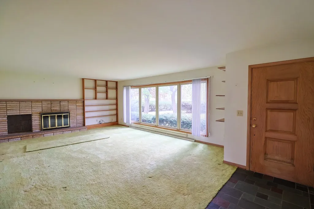 8670 E Pickard Road Chippewa Township MI 48858