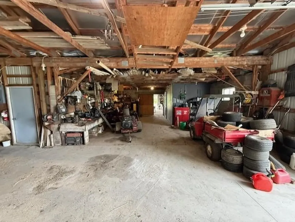 7795 S Clare Avenue Grant Township MI 48617