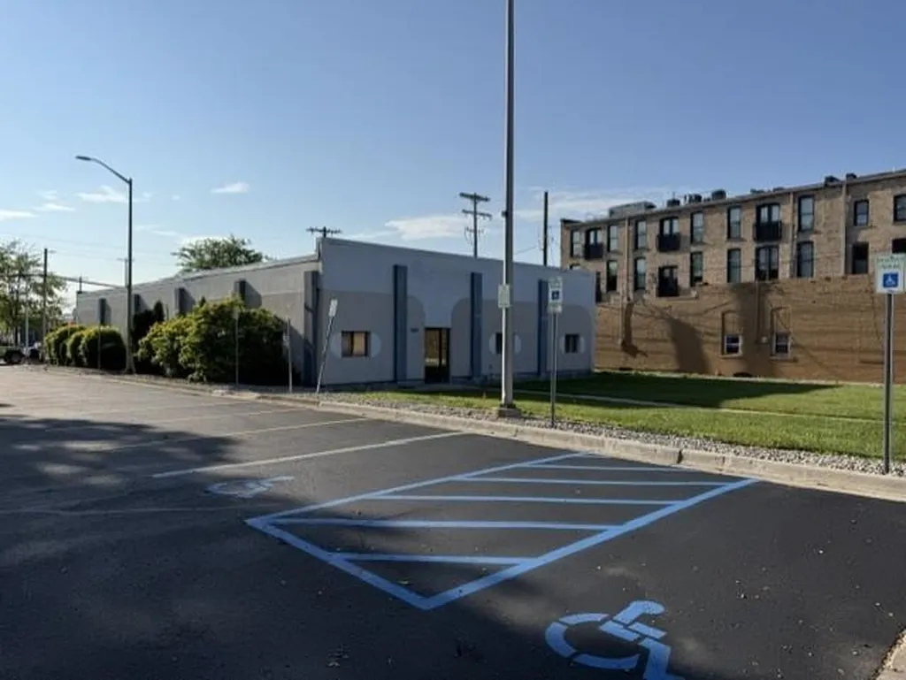 414 N State Alma City MI 48801