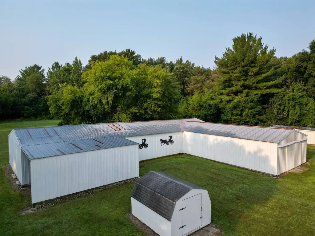 1729 W Monroe Road Pine River Township MI 48880