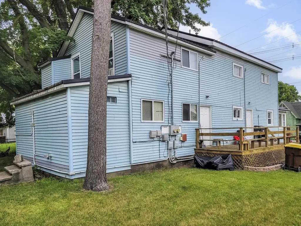221 North Street St. Louis City MI 48880