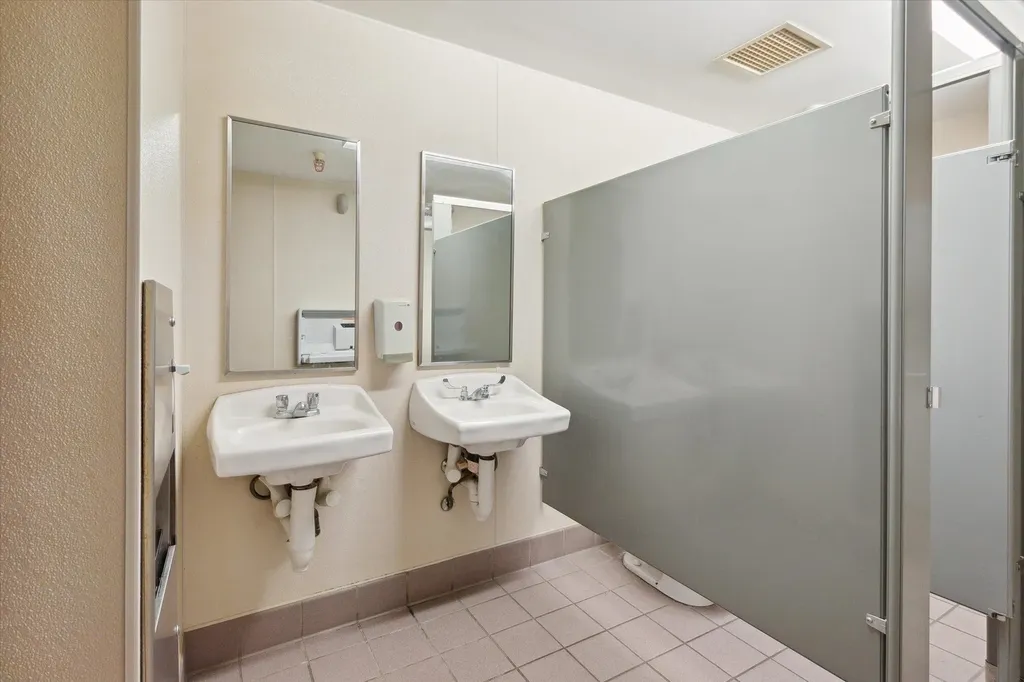 1420 Wright Avenue Alma City MI 48801