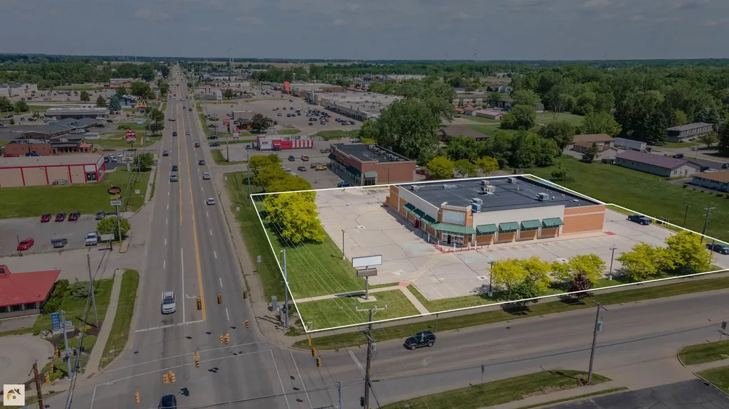 1420 Wright Avenue Alma City MI 48801