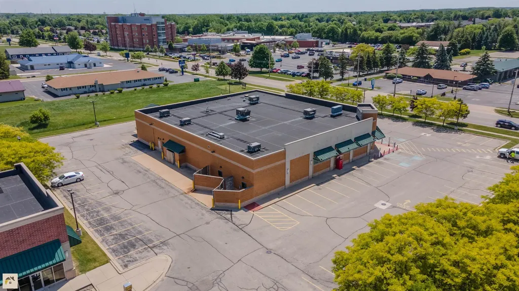 1420 Wright Avenue Alma City MI 48801