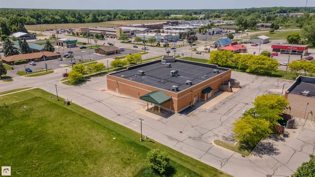 1420 Wright Avenue Alma City MI 48801