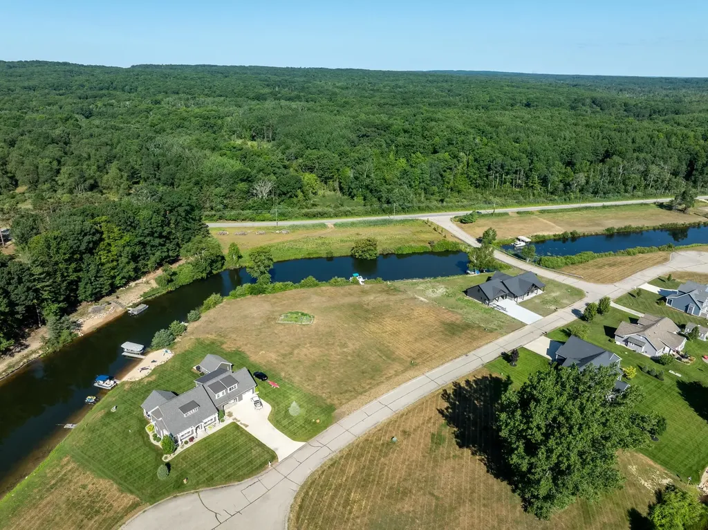 1007 Trebuh Broomfield Township MI 48893