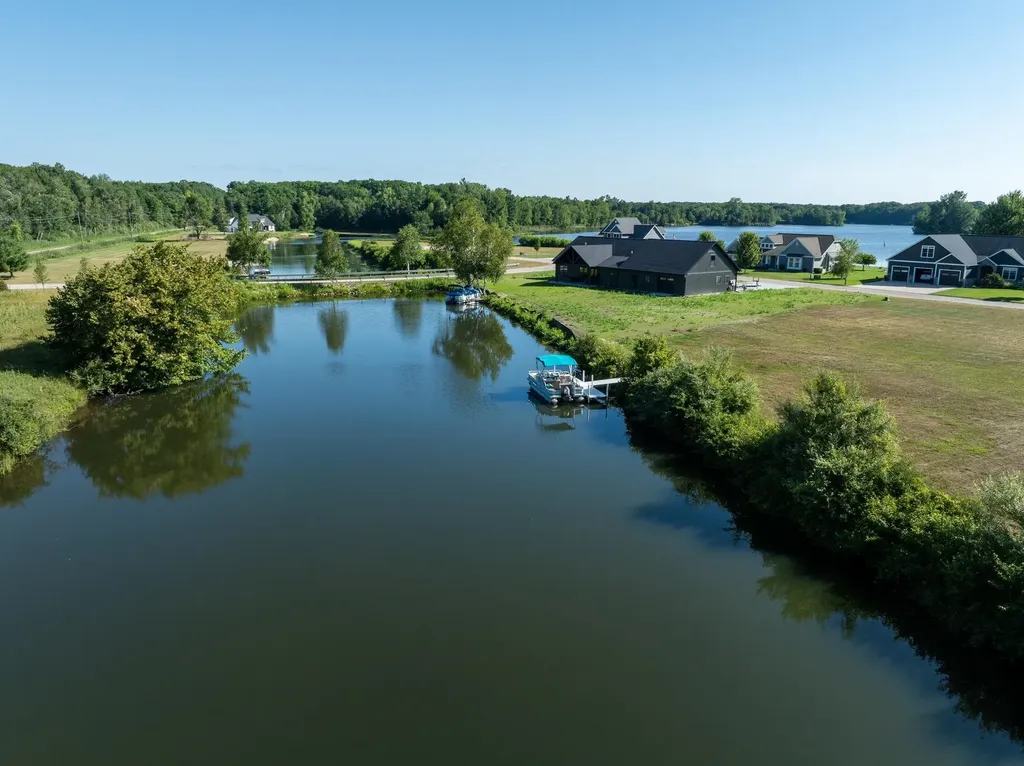 1007 Trebuh Broomfield Township MI 48893