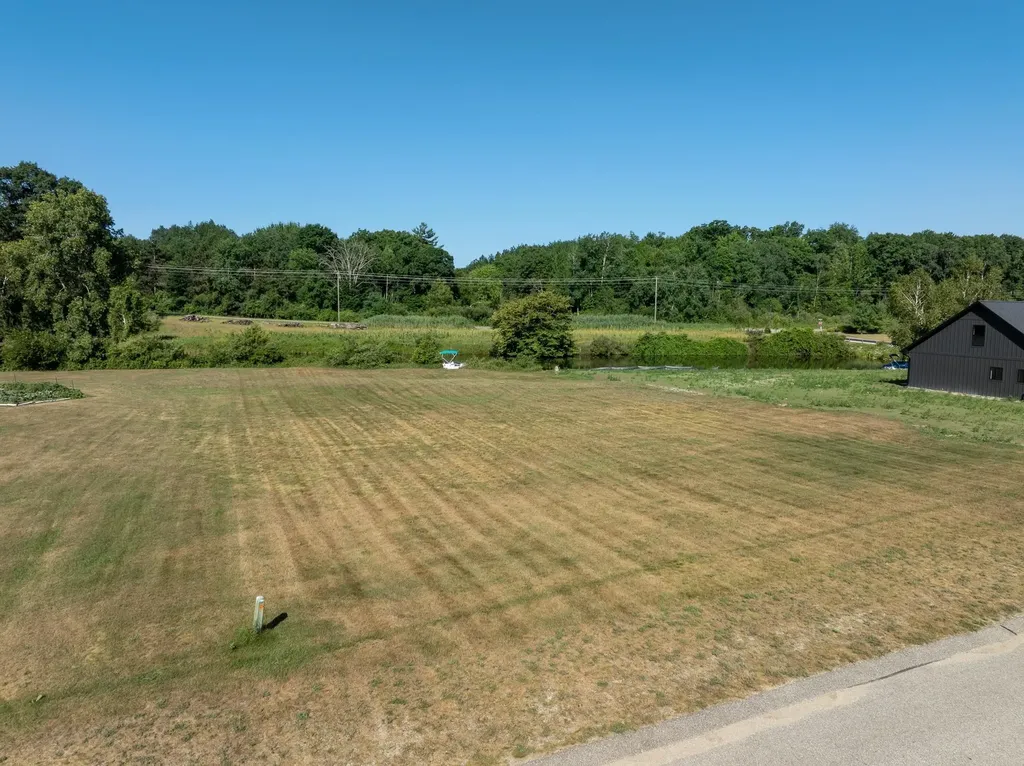 1007 Trebuh Broomfield Township MI 48893