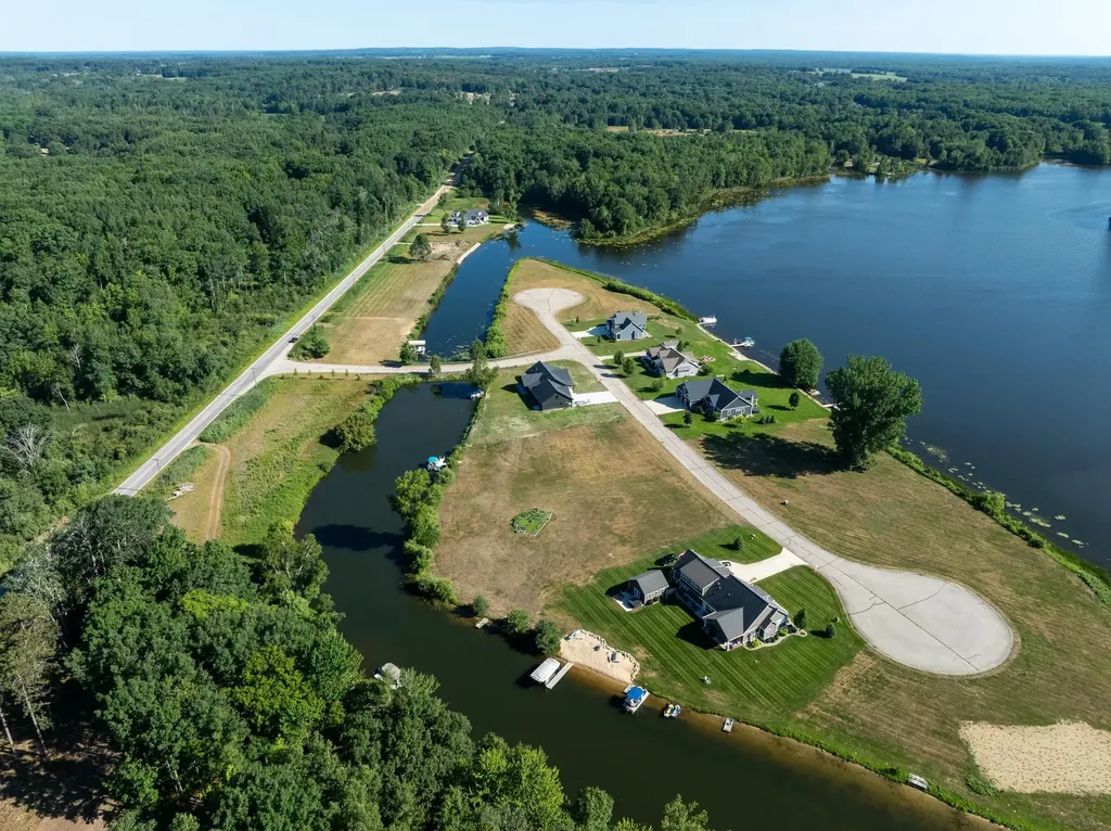 1007 Trebuh Broomfield Township MI 48893