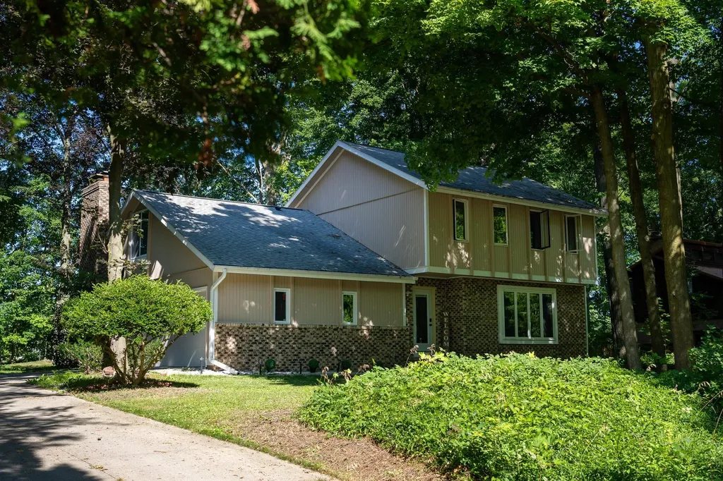 804 Ashland Drive Mt. Pleasant City MI 48858