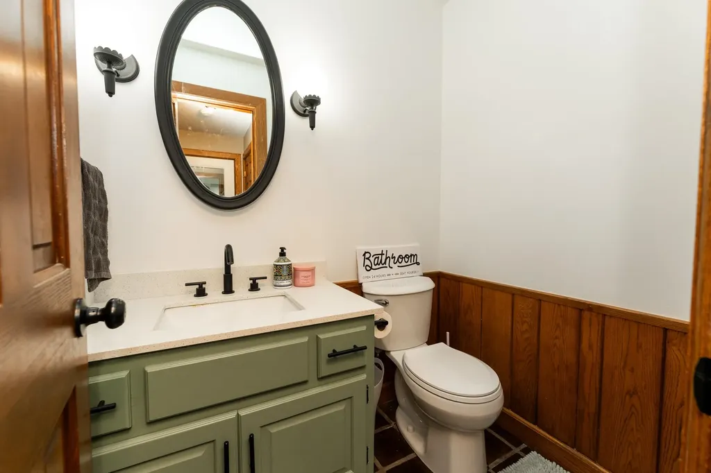 804 Ashland Drive Mt. Pleasant City MI 48858