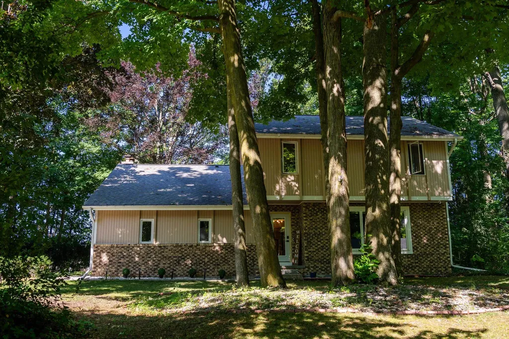 804 Ashland Drive Mt. Pleasant City MI 48858