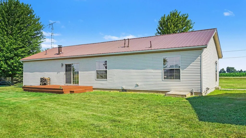 3895 W Broomfield Road Deerfield Township MI 48858