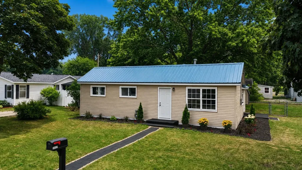 1117 Ward Street Mt. Pleasant City MI 48858