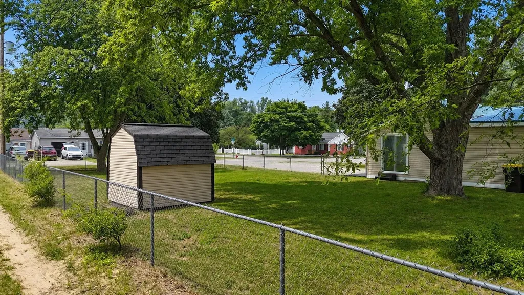 1117 Ward Street Mt. Pleasant City MI 48858
