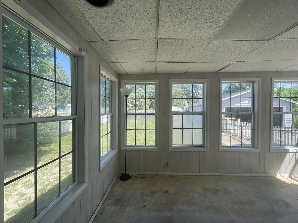 1004 Falkirk Road Alma City MI 48880