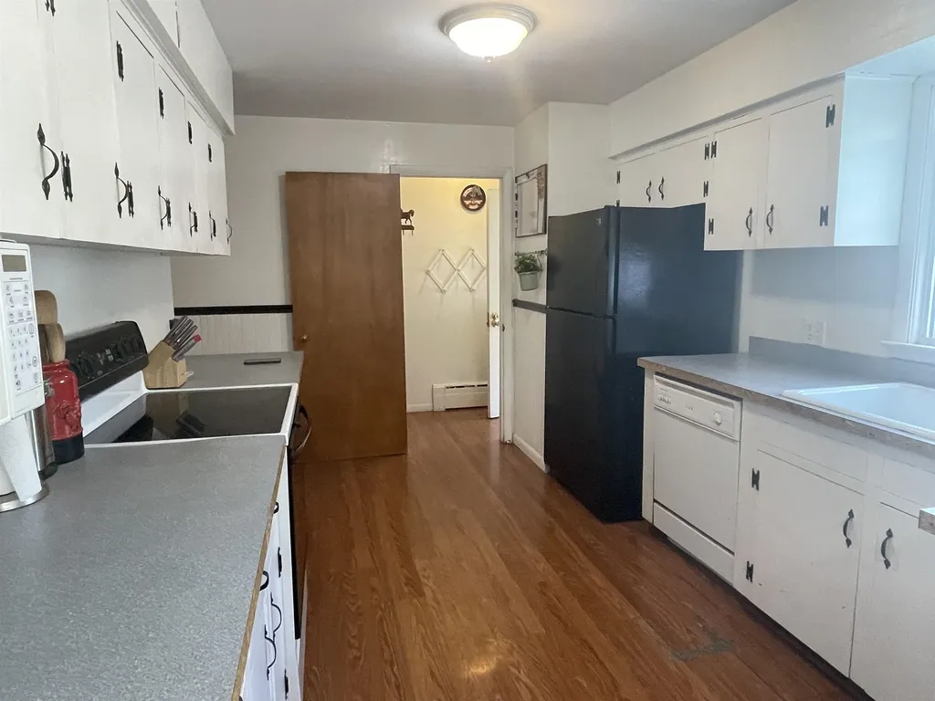 1004 Falkirk Road Alma City MI 48880