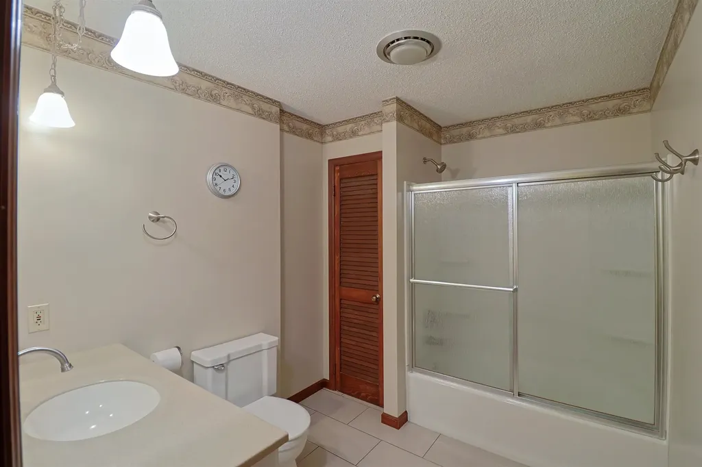 8800 Golfside Court Coe Township MI 48883