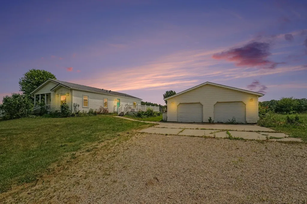 1448 E Walton Road Lincoln Township MI 48883