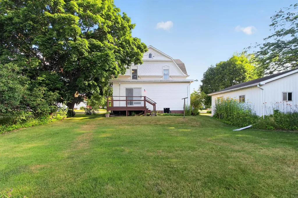 3117 W Beal City Road Mt. Pleasant City MI 48893
