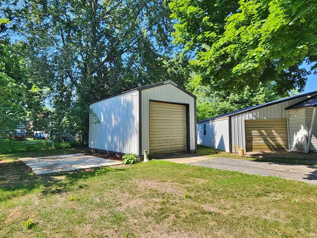 8530 E Bank Street Wheeler Township MI 48662