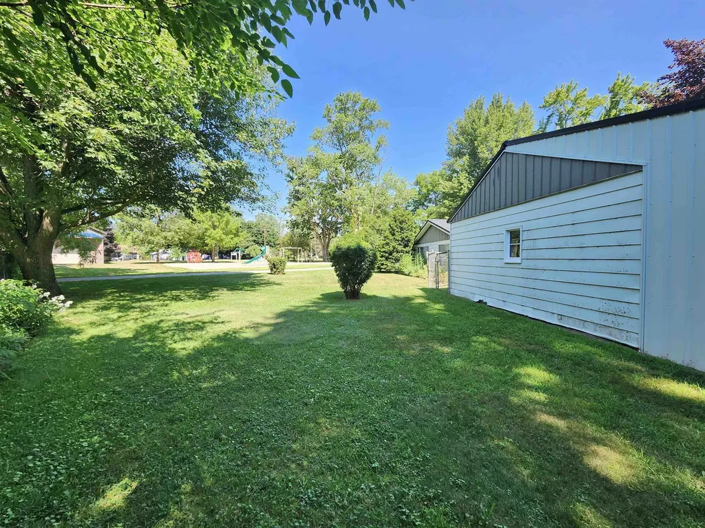 8530 E Bank Street Wheeler Township MI 48662