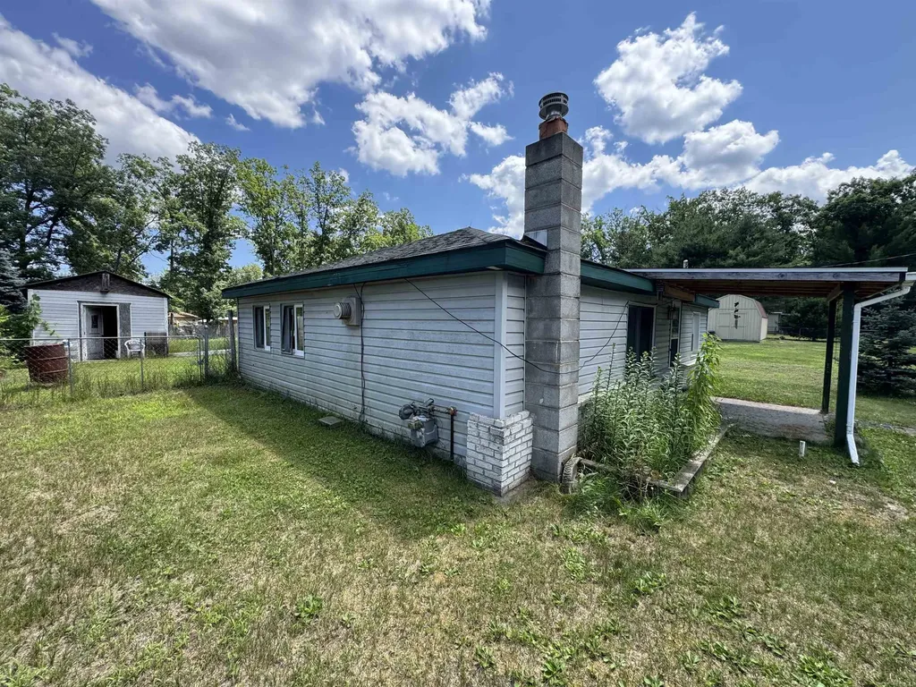 5017 Elizabeth Street Mills Township MI 48756