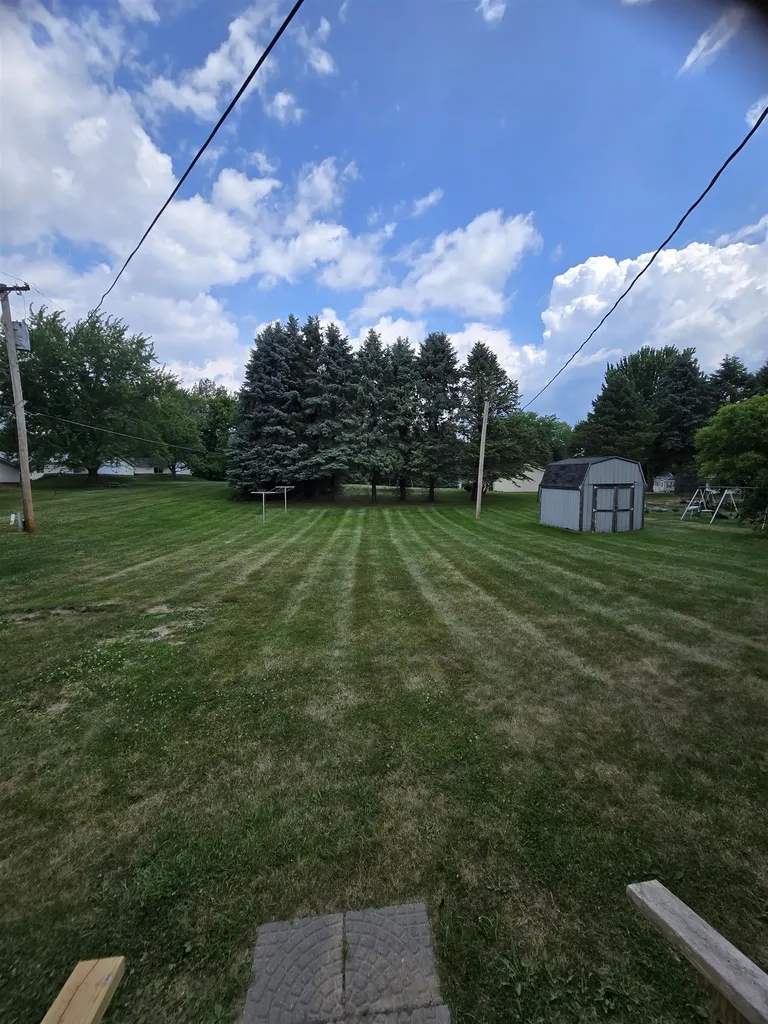 606 W Prospect Street St. Louis City MI 48880