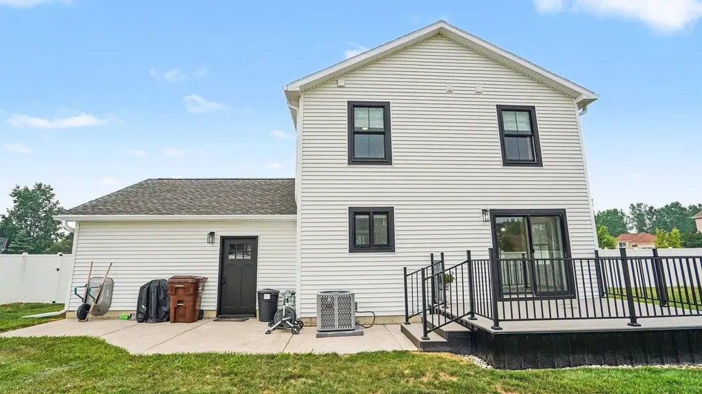 5113 Bridle Lane Union Charter Township MI 48858