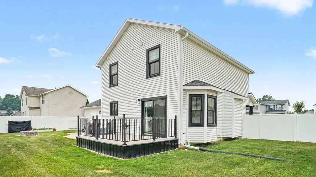 5113 Bridle Lane Union Charter Township MI 48858