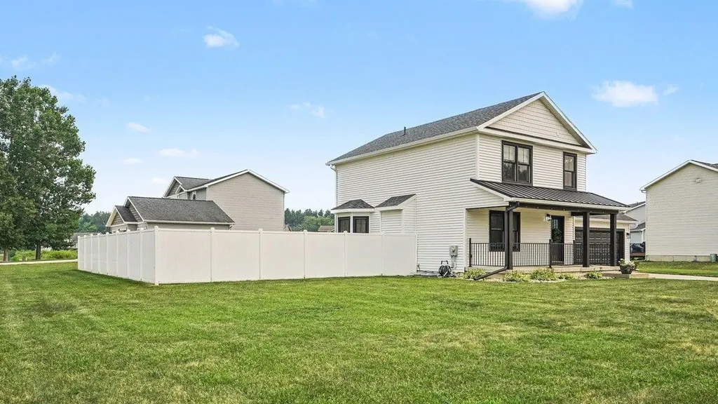5113 Bridle Lane Union Charter Township MI 48858