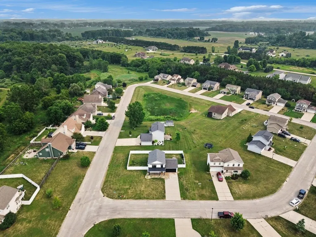 5113 Bridle Lane Union Charter Township MI 48858