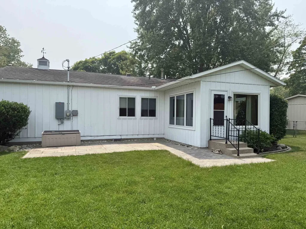 1307 South Drive Mt. Pleasant City MI 48858