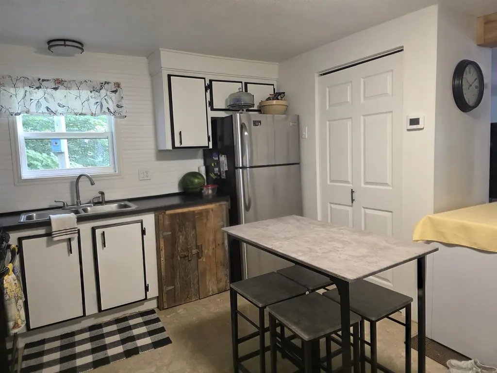 9489 SW Puffer Road Garfield Township MI 49680